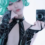 幼愛Youmeko《一拳超人 龙卷》主题写真：28张全套美图