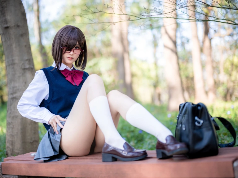 幼愛Youmeko《天乃莉莉纱》主题写真：27张全套美图