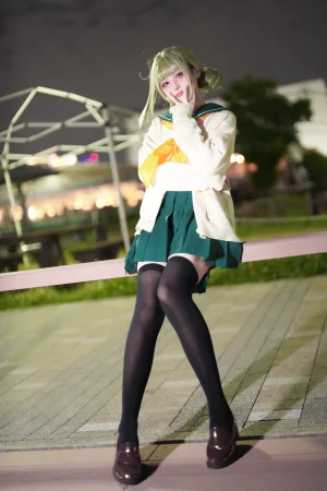 幼愛Youmeko《小琪舞JK制服》主题写真：48张全套美图，含1个视频