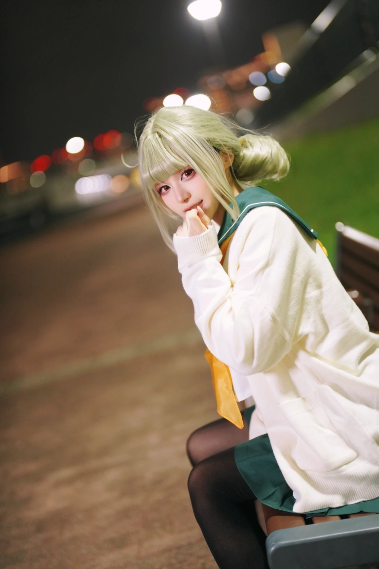 幼愛Youmeko《小琪舞JK制服》主题写真：48张全套美图，含1个视频