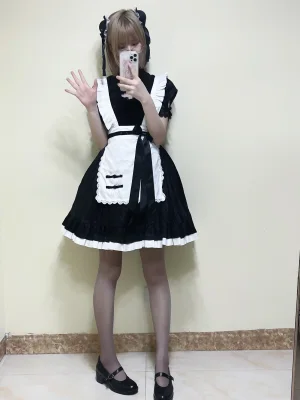幼愛Youmeko《Patreon 女仆中华娘》主题写真：27张全套美图