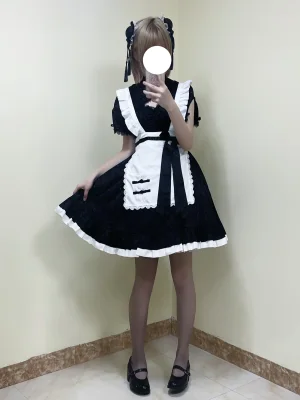 幼愛Youmeko《Patreon 女仆中华娘》主题写真：27张全套美图