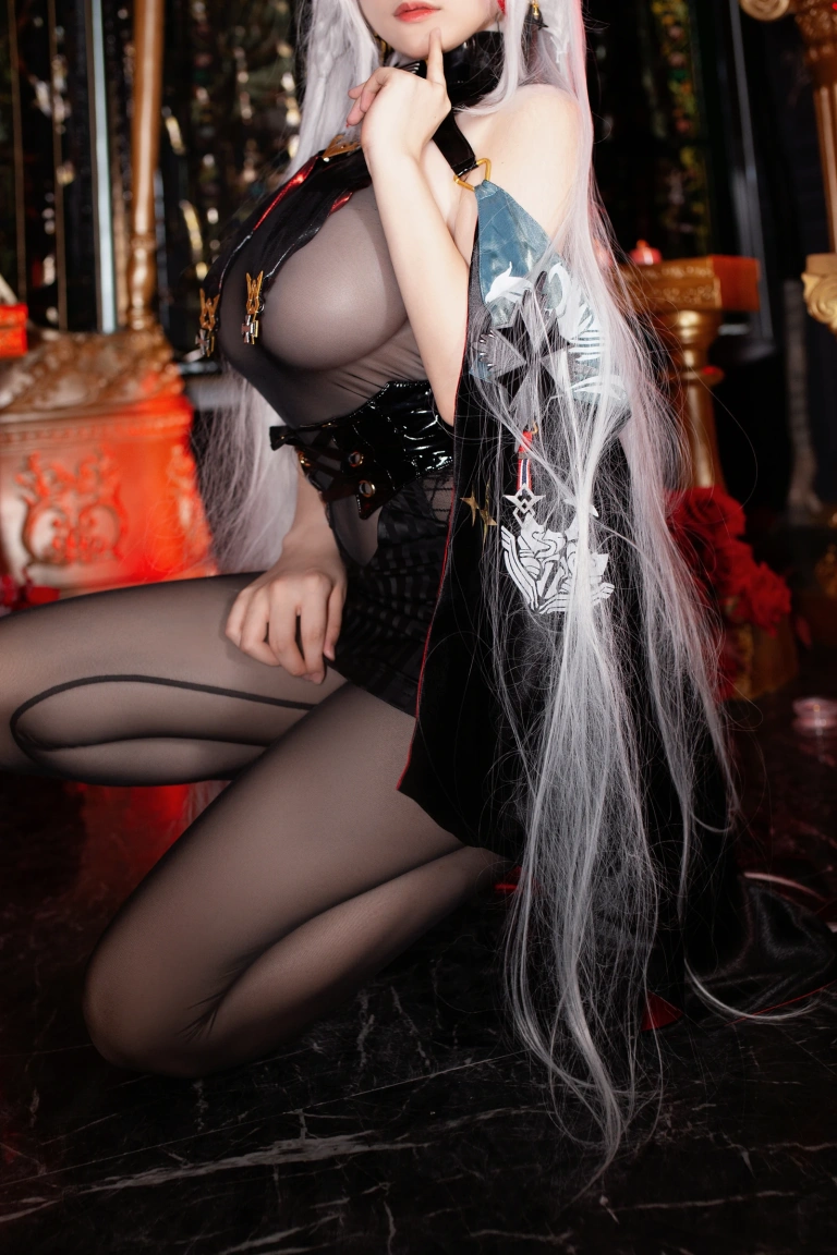 幼愛Youmeko《Patreon 碧蓝航线 埃吉尔》主题写真：17张全套美图