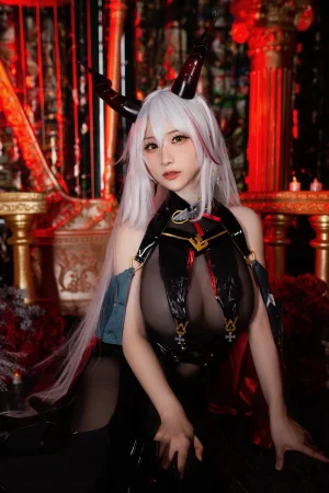 幼愛Youmeko《Patreon 碧蓝航线 埃吉尔》主题写真：17张全套美图
