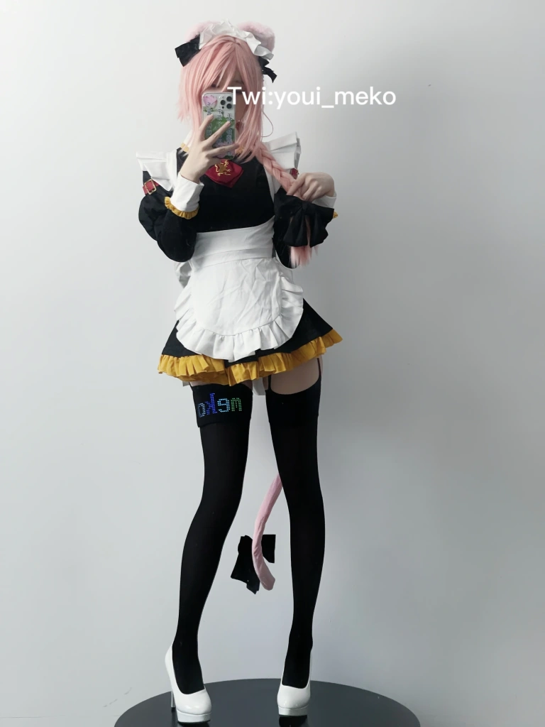 幼愛Youmeko《Patreon 阿斯托尔福女仆》主题写真：56张全套美图