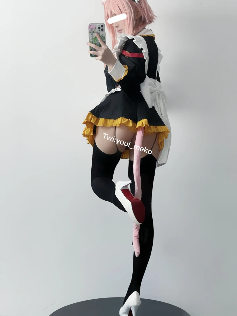 幼愛Youmeko《Patreon 阿斯托尔福女仆》主题写真：56张全套美图