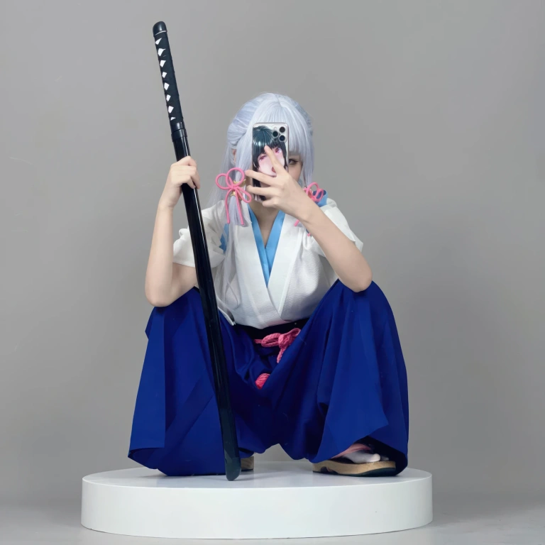 幼愛Youmeko《原神 神里绫华》主题写真：47张全套美图