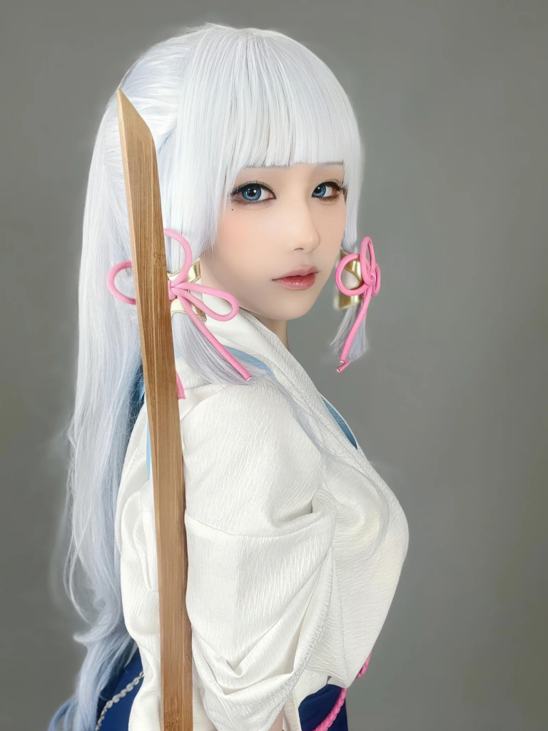 幼愛Youmeko《原神 神里绫华》主题写真：47张全套美图