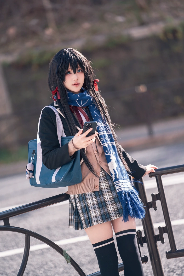 幼愛Youmeko《雪之下雪乃jk制服》主题写真：23张全套美图，含3个视频