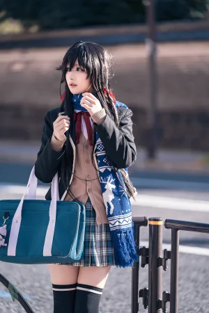 幼愛Youmeko《雪之下雪乃jk制服》主题写真：23张全套美图，含3个视频