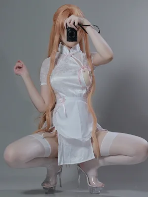 幼愛Youmeko《亚丝娜 中华女仆》主题写真：42张全套美图