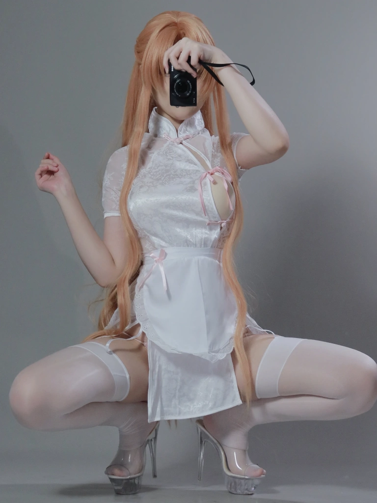 幼愛Youmeko《亚丝娜 中华女仆》主题写真：42张全套美图