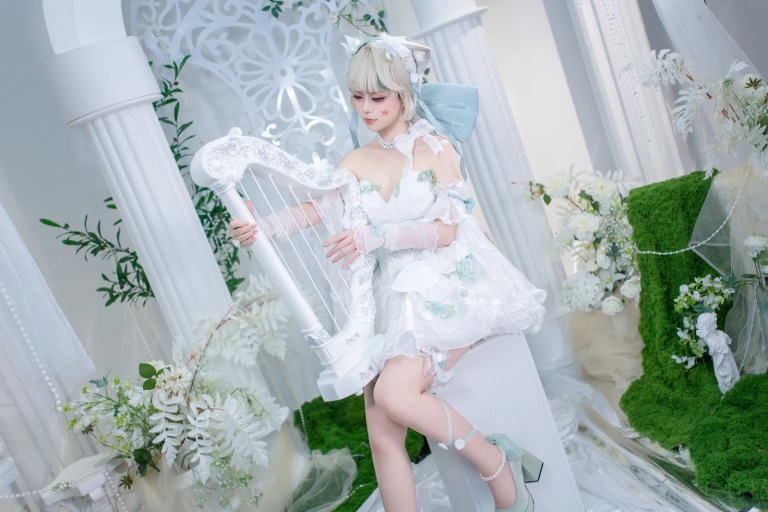 洛城雪Yuki《琳妮特天使庭院》主题写真：26张全套美图