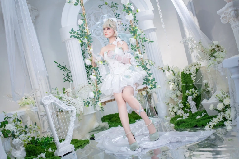 洛城雪Yuki《琳妮特天使庭院》主题写真：26张全套美图