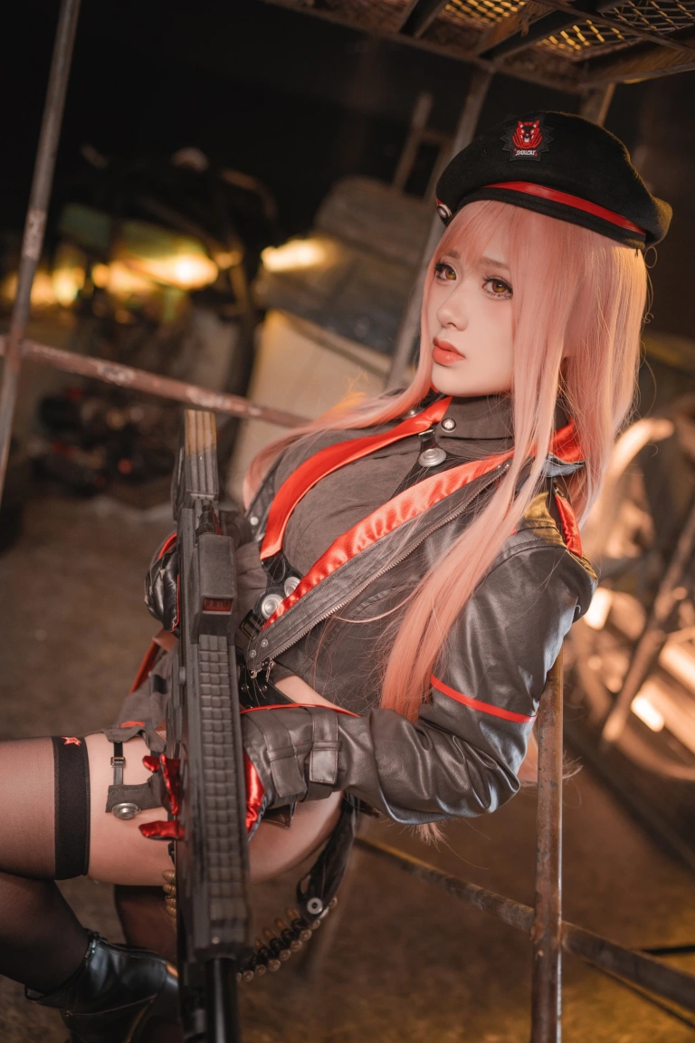 柘烟Zuken《妮姬勝利女神 拉毗 Nikke Rapi》主题写真：48张全套美图