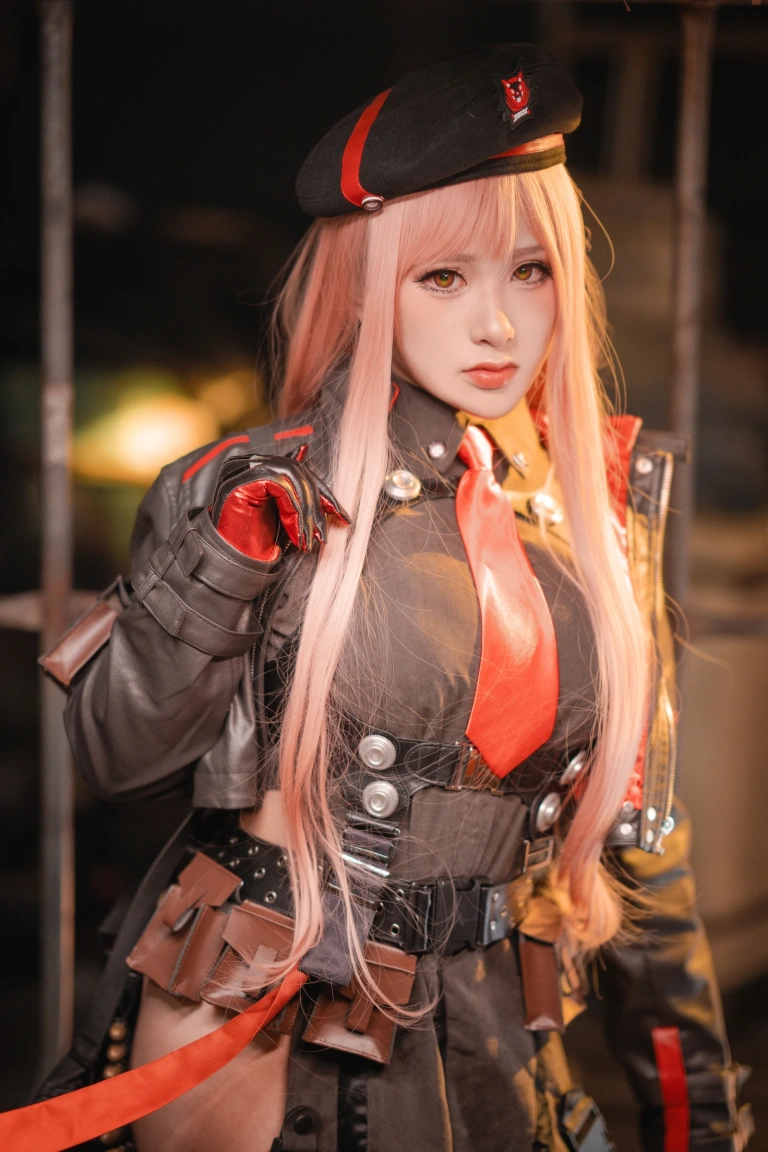柘烟Zuken《妮姬勝利女神 拉毗 Nikke Rapi》主题写真：48张全套美图