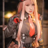 柘烟Zuken《妮姬勝利女神 拉毗 Nikke Rapi》主题写真：48张全套美图