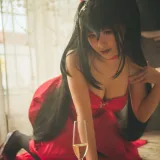 柘烟Zuken《大凤礼服》主题写真：20张全套美图