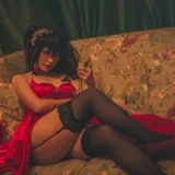 柘烟Zuken《大凤礼服》主题写真：20张全套美图