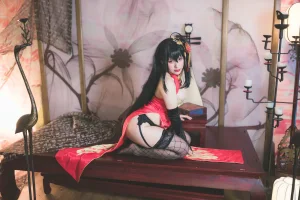 柘烟Zuken《大凤旗袍》主题写真：24张全套美图