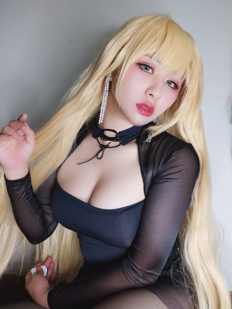 柘烟Zuken《golden》主题写真：45张全套美图