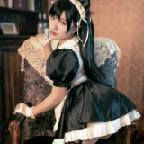 柘烟Zuken《大狗写真》主题写真：70张全套美图